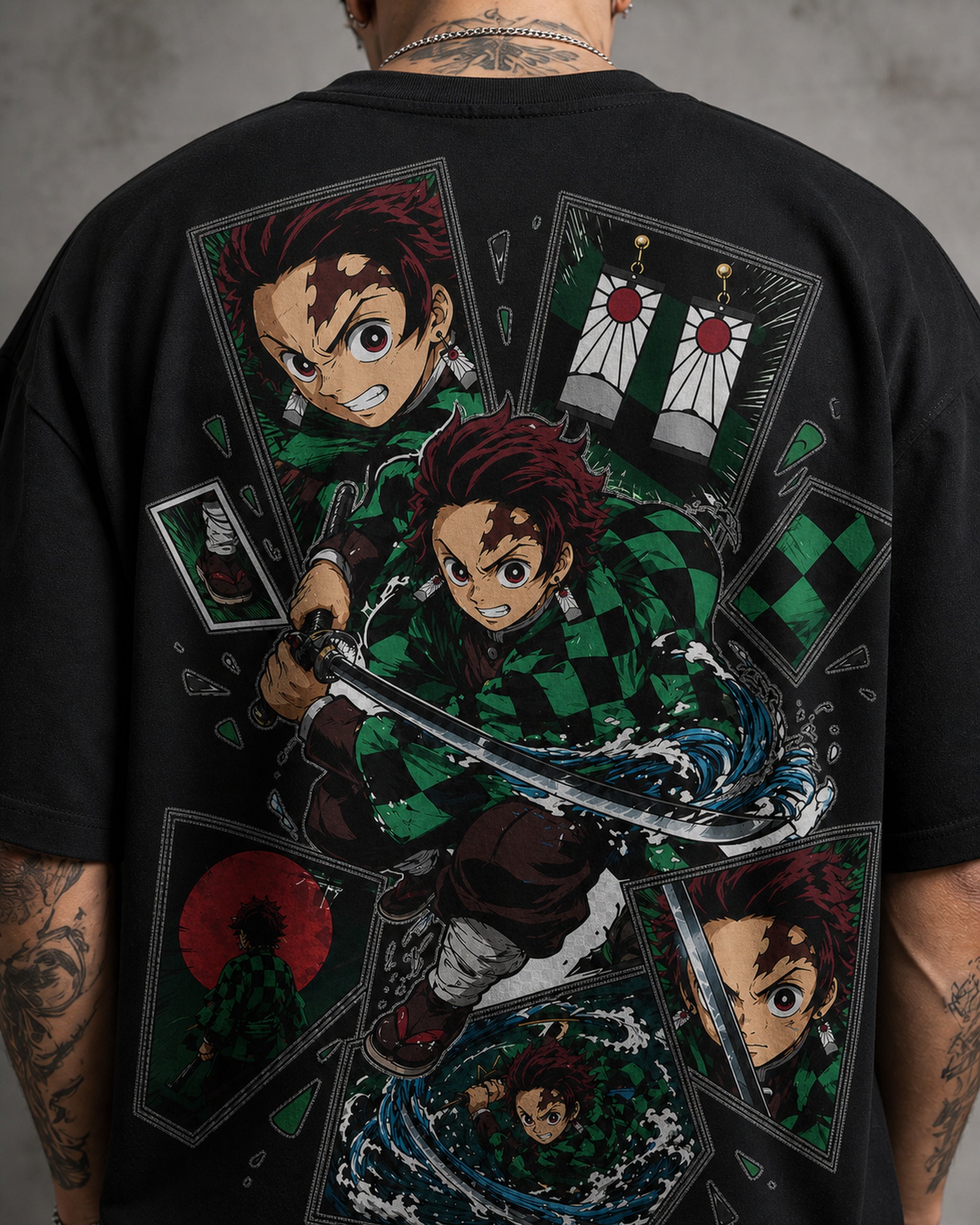 Comic Sword Anime Graphic Oversized T-Shirt black oversized T-shirt back print detail